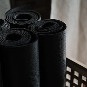 Acessórios essenciais para prática do pilates Tapetes